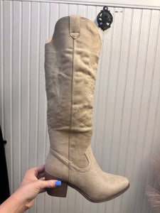 Coastal Cowgirl Vibes Boots Wheat