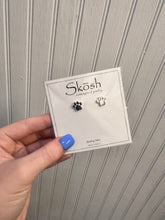 Load image into Gallery viewer, Skosh Puppy Feet Earrings
