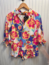 Load image into Gallery viewer, Karen Floral Bubble Sleeve Top
