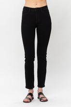 Load image into Gallery viewer, Judy Blue Black Skinny jean
